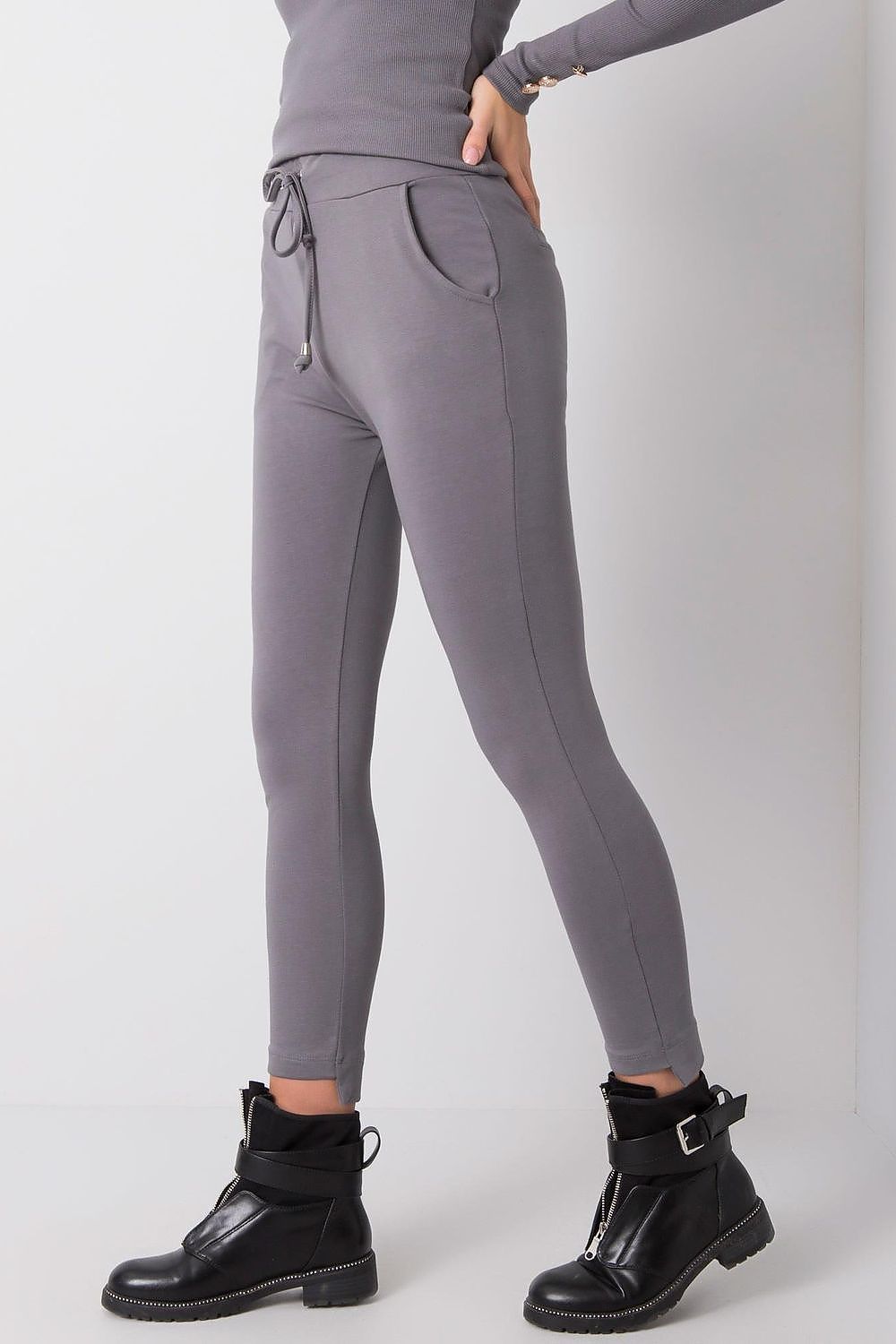 Pantaloni model 167314 BFG