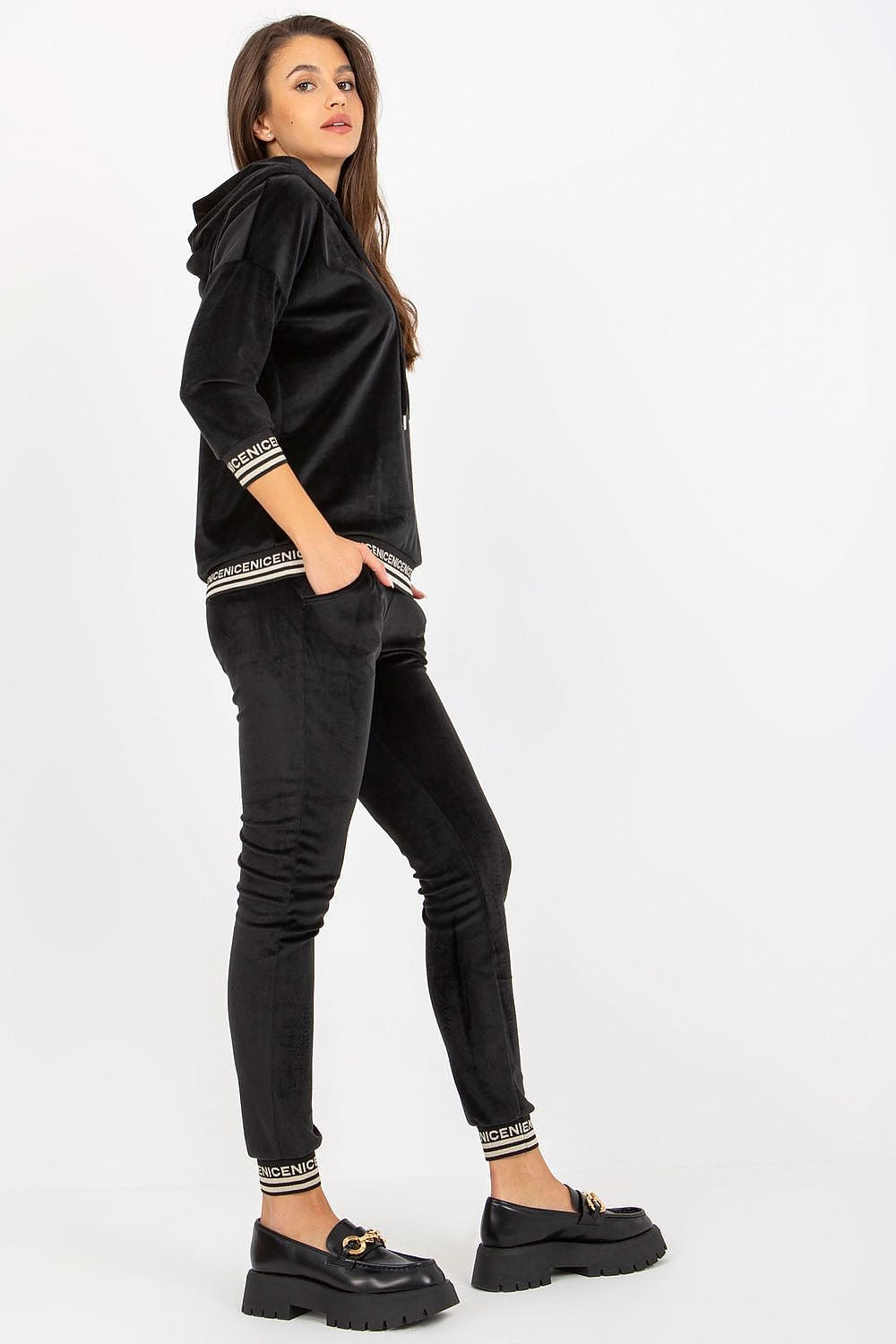 completo model 172688 Relevance