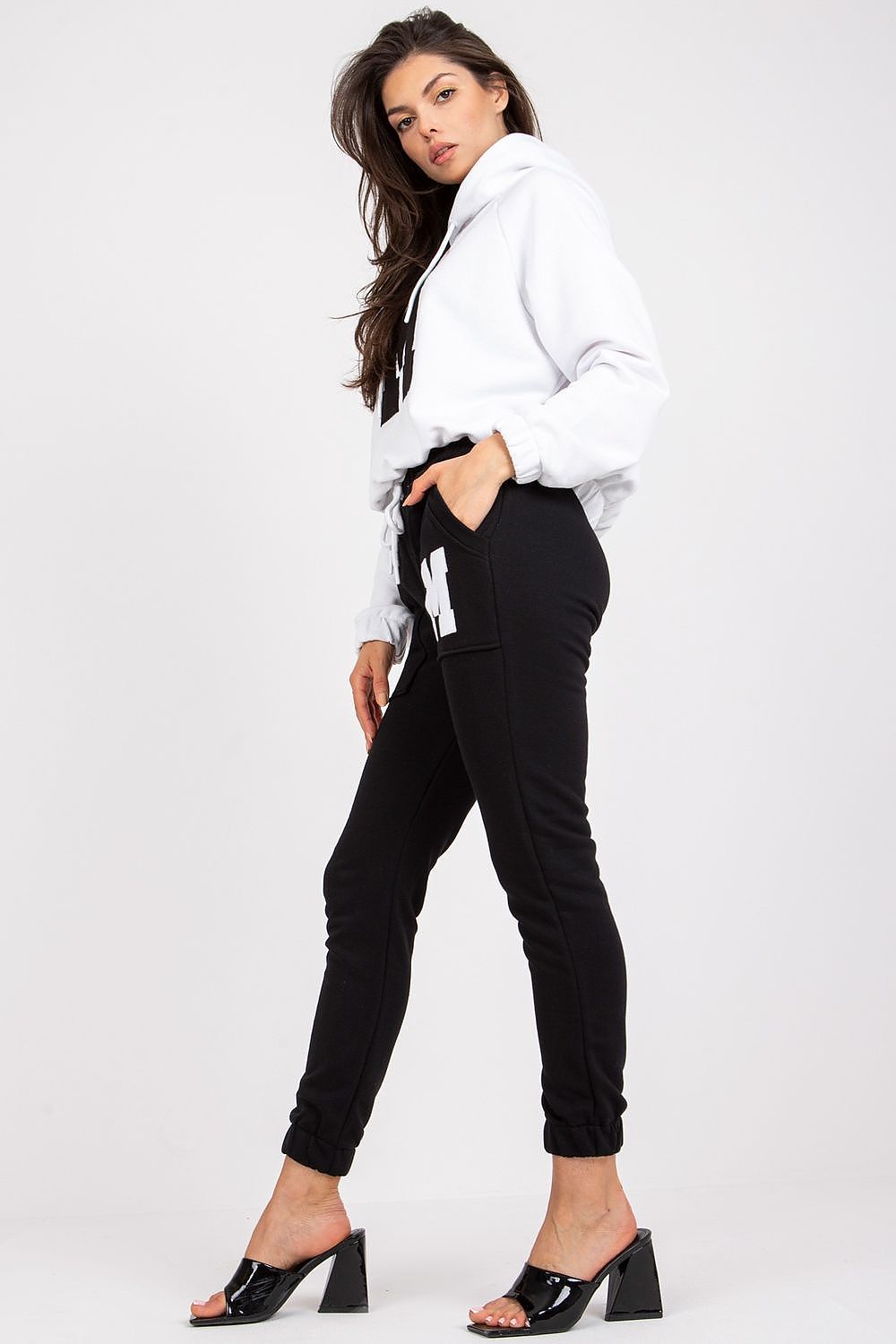 completo model 172741 Relevance