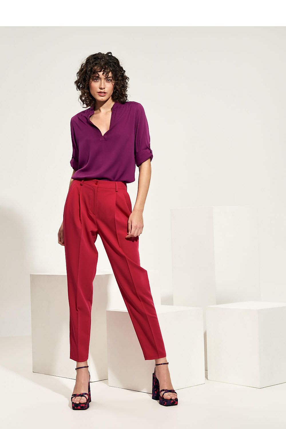 Pantaloni da donna model 178003 Nife