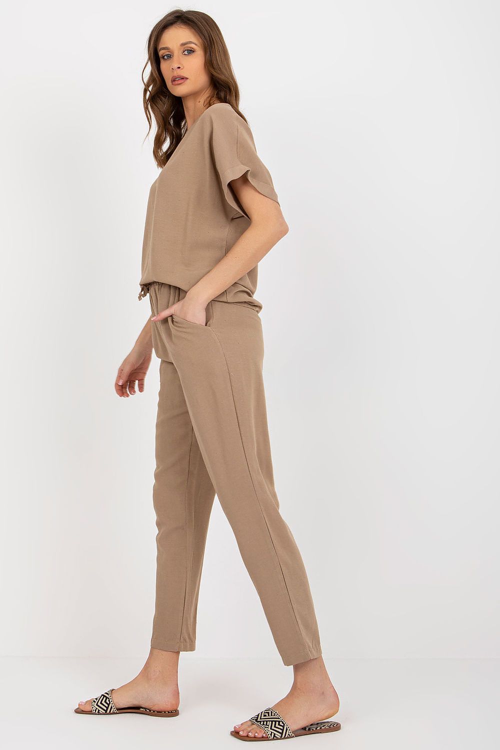 completo model 179028 Rue Paris