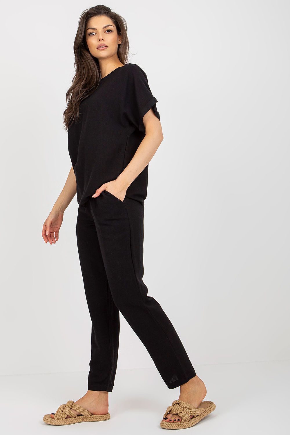 completo model 179029 Rue Paris