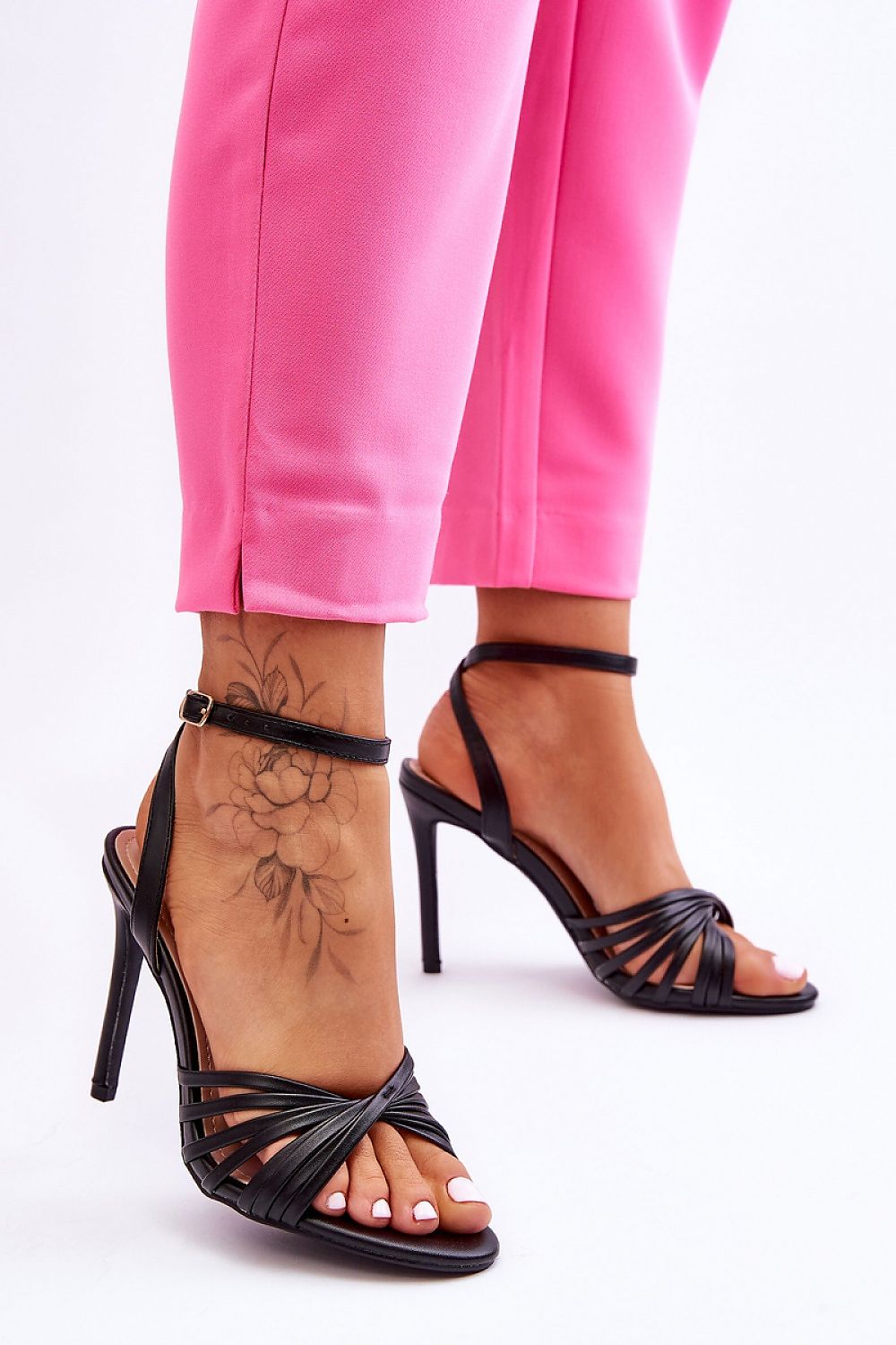 Sandali con tacco model 181072 Step in style