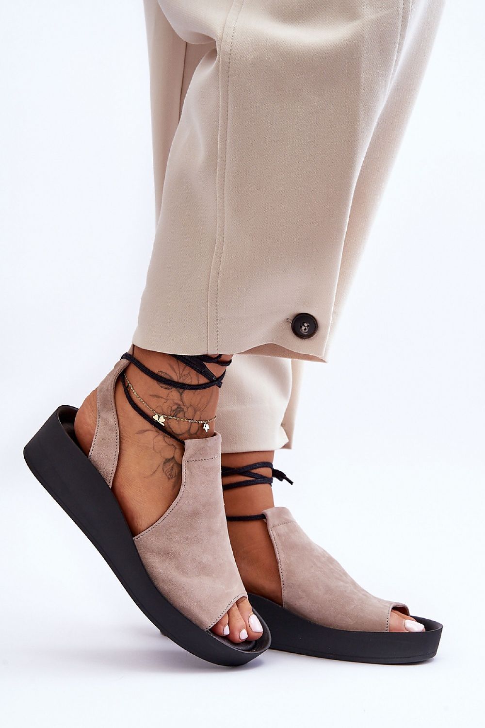 Zeppe model 181849 Step in style