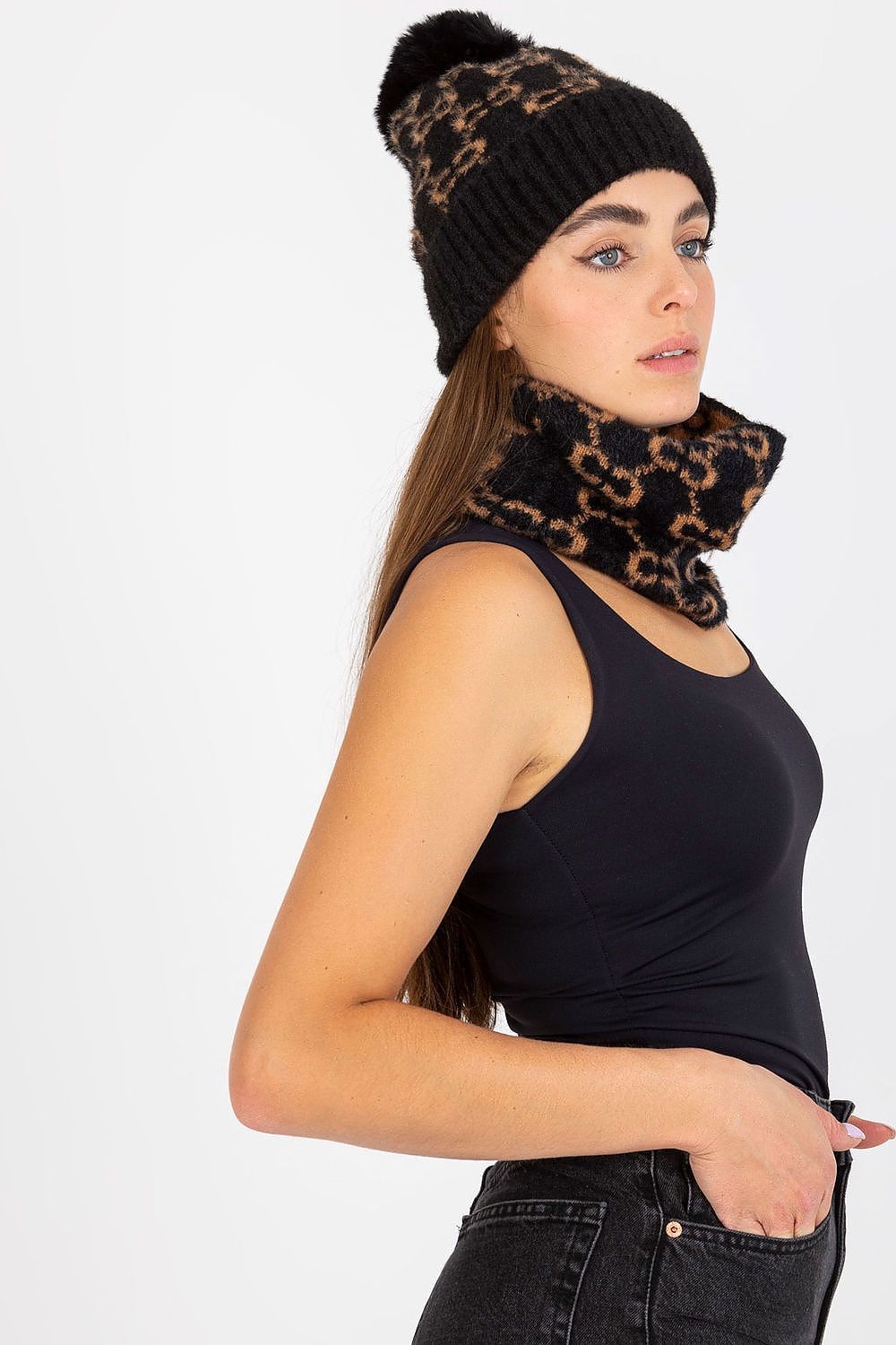 Cappello model 185911 AT