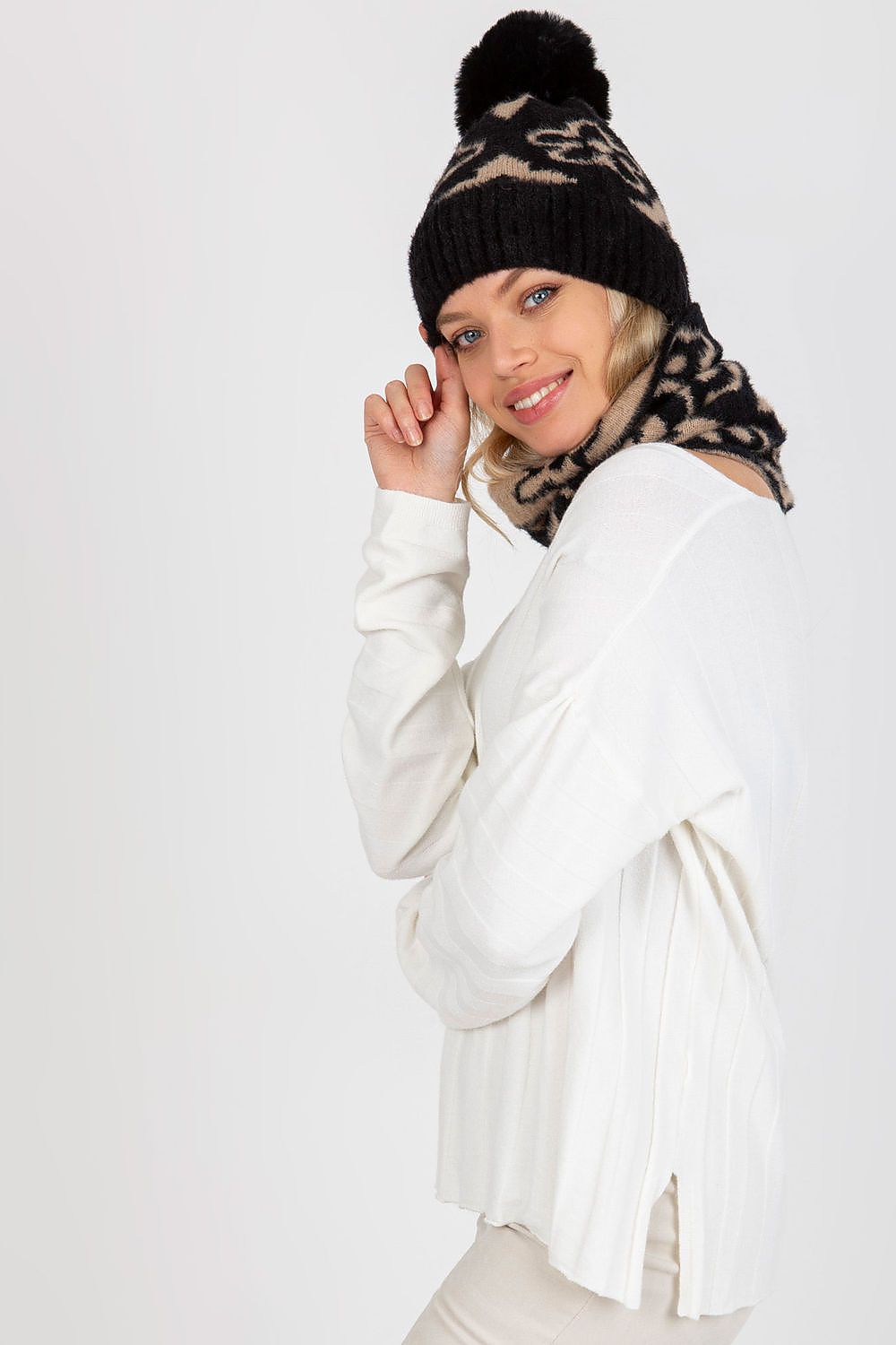 Cappello model 185916 AT