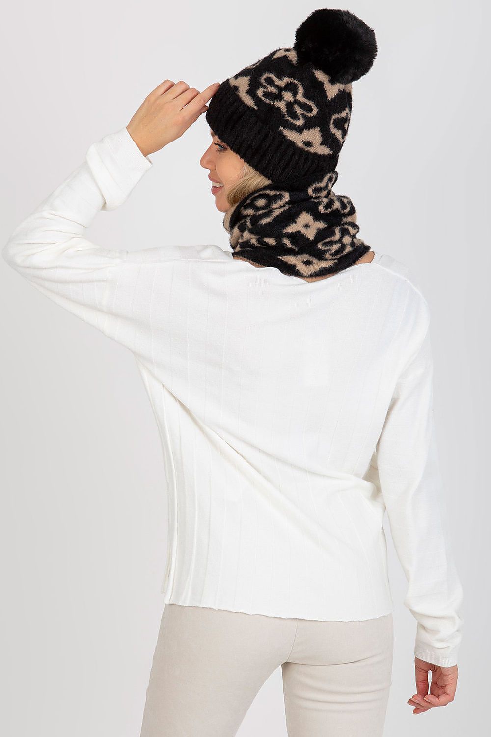 Cappello model 185916 AT