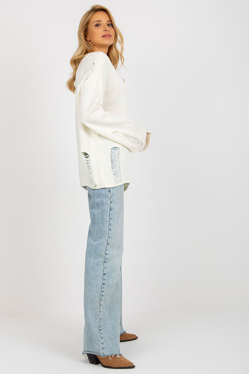 Maglione model 186056 Badu