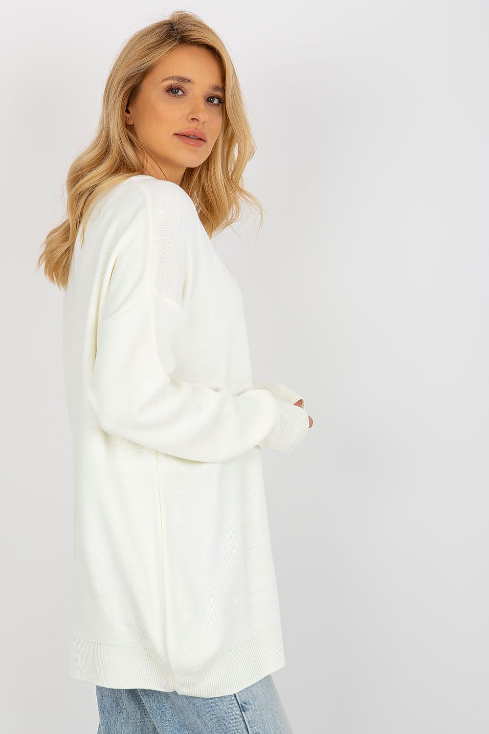 Maglione model 186071 Badu