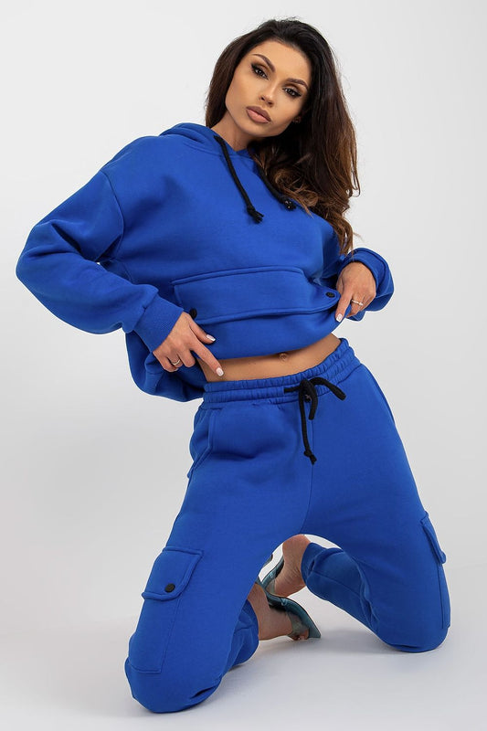 Dettaglio della felpa con tasca a patta e del tessuto in cotone e poliestere del completo sportivo azzurro 186183 Factory Price