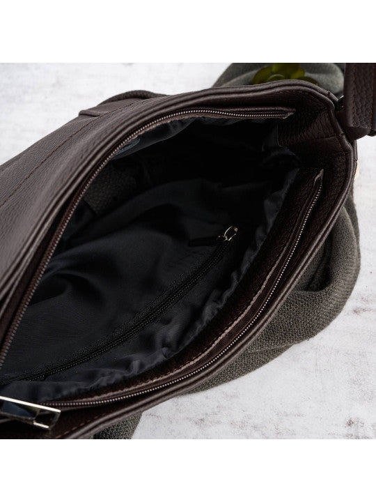 Interno borsa messenger donna Paolo Peruzzi Z-54-BR in pelle naturale con tasche e zip Galanter 193249