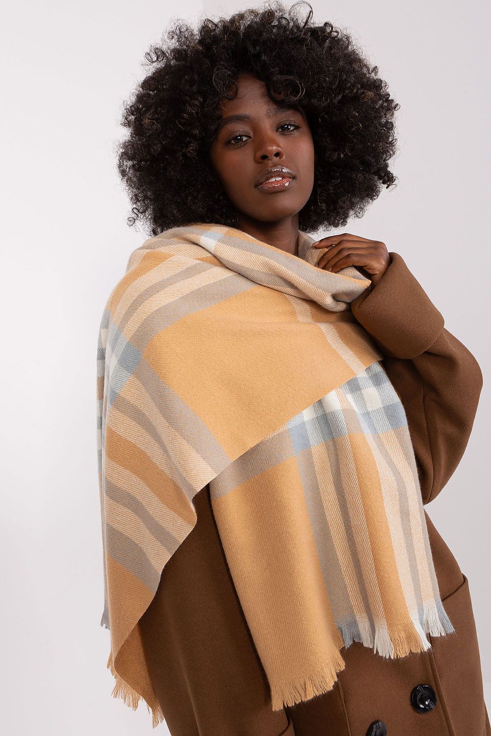  Scialle model 190567 AT 