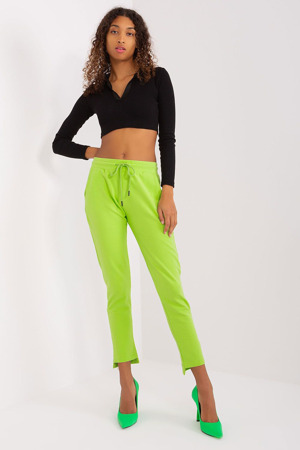  Pantaloni model 191228 Relevance 