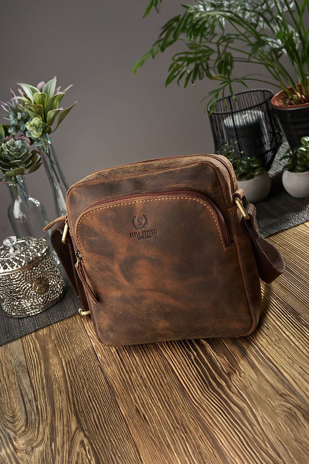  Borsa di pelle naturale model 191535 Galanter 