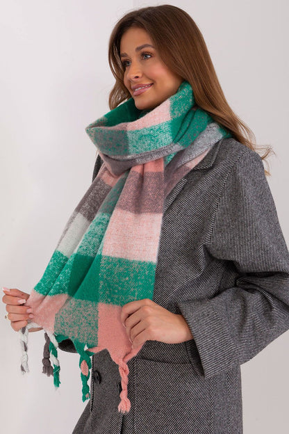  Scialle model 191704 AT 