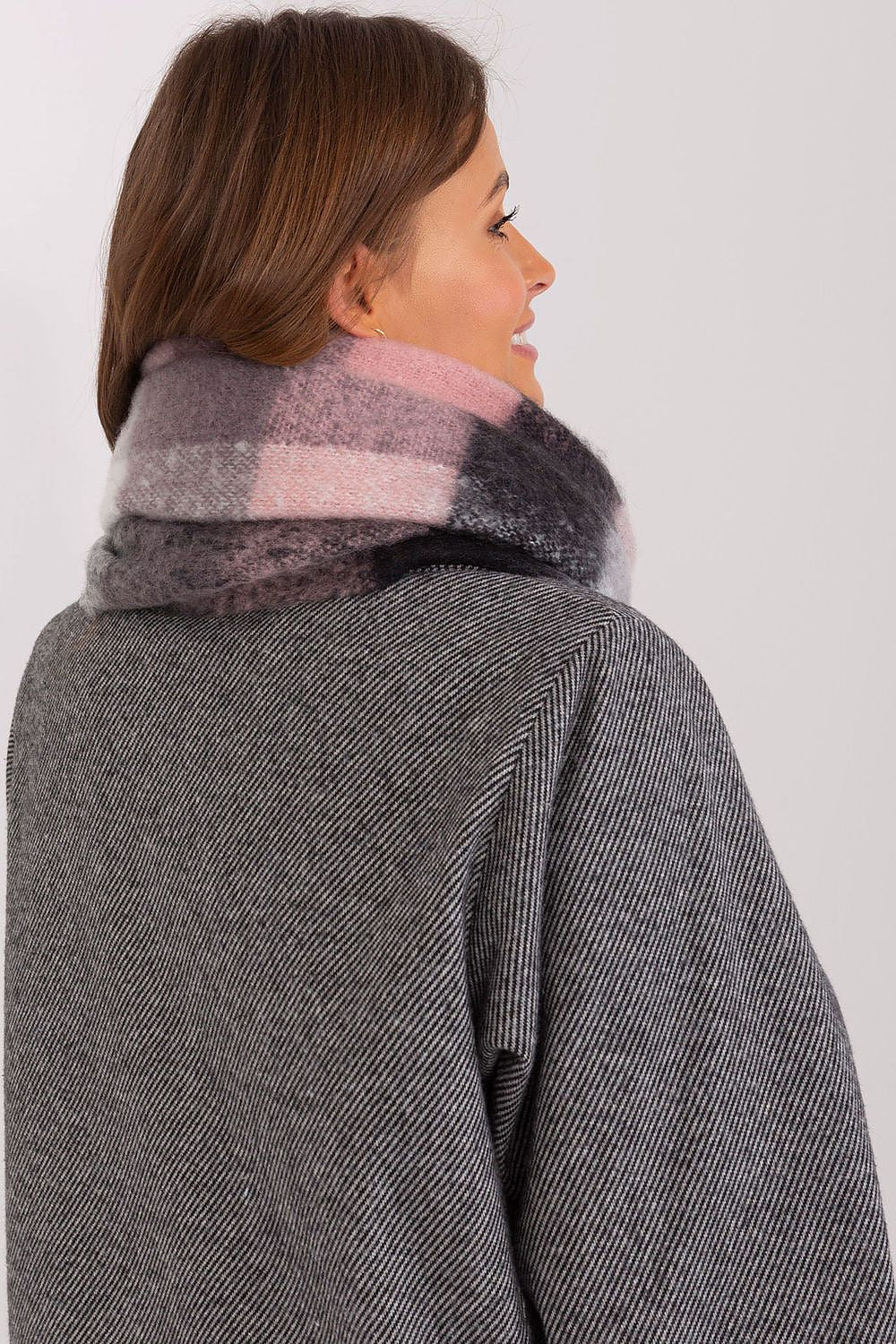  Scialle model 191711 AT 