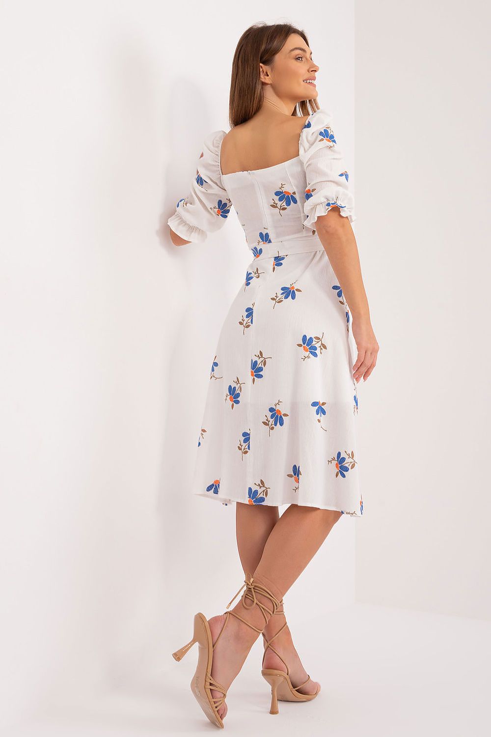  Vestito da giorno model 195789 Lakerta 