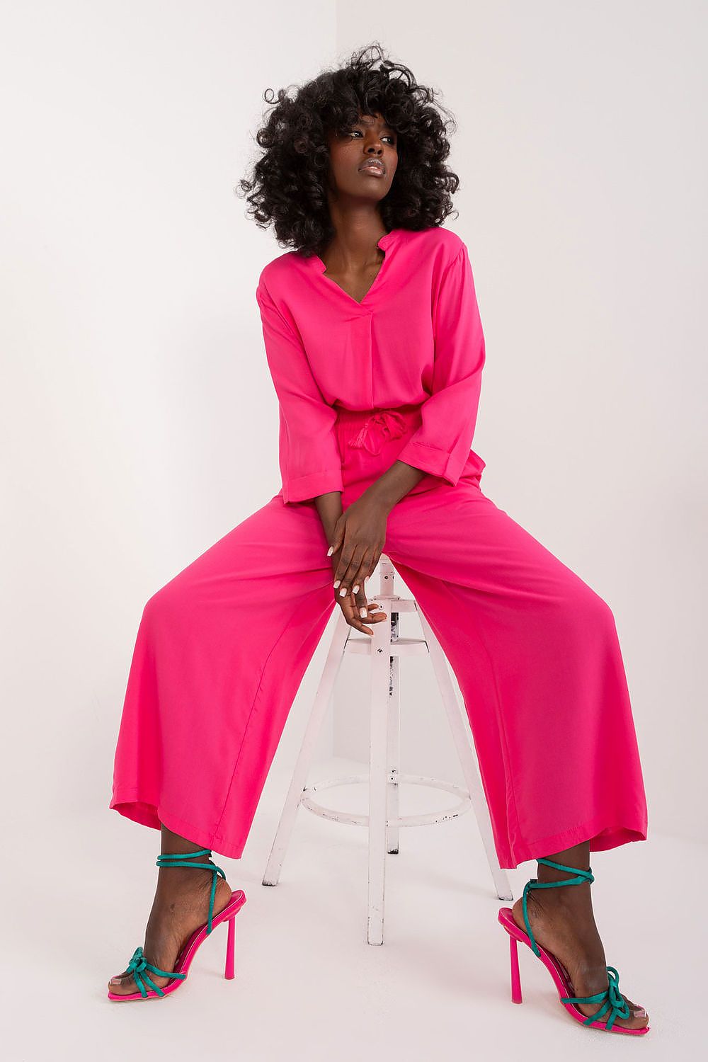  Pantaloni da donna model 196902 Sublevel 