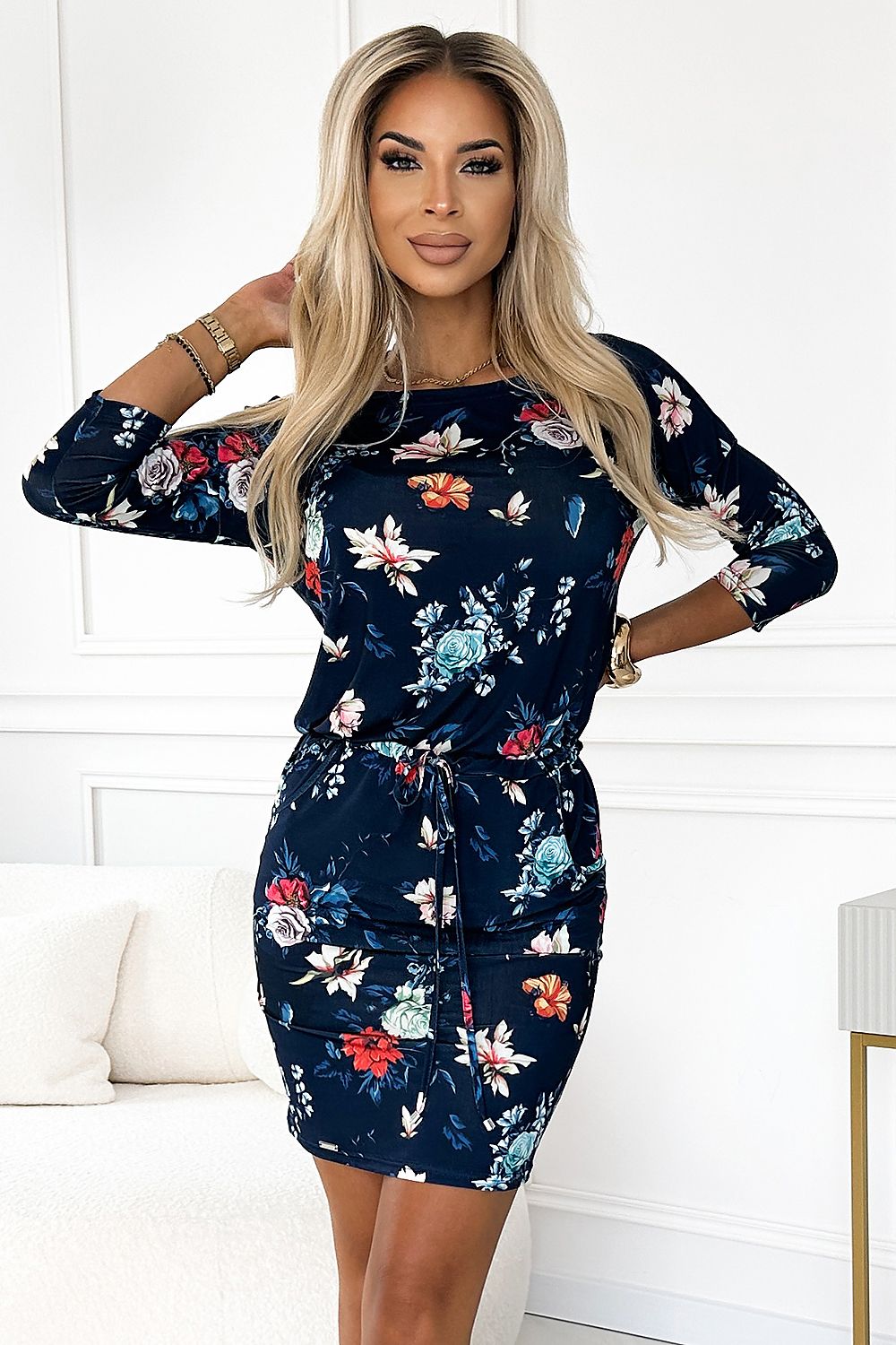  Vestito da giorno model 198344 Numoco 