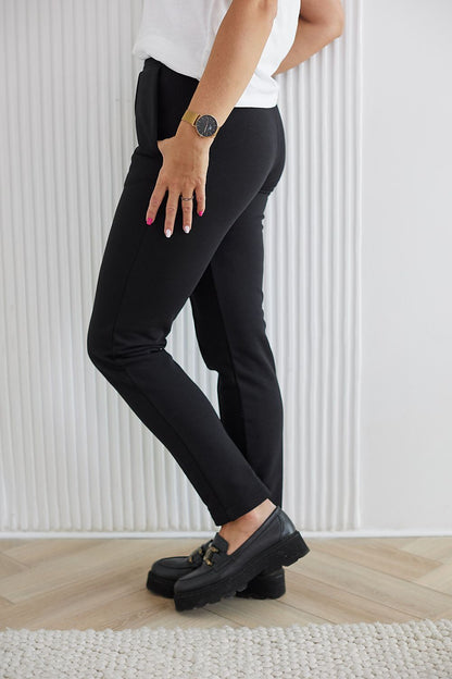  Pantaloni model 199945 La Aurora 