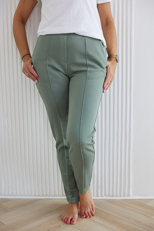  Pantaloni model 199947 La Aurora 
