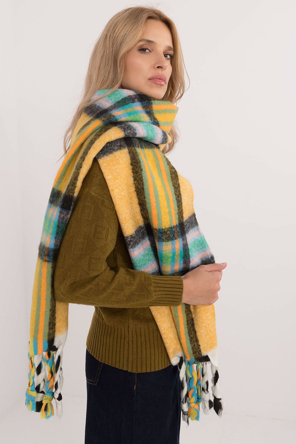  Scialle model 202584 AT 