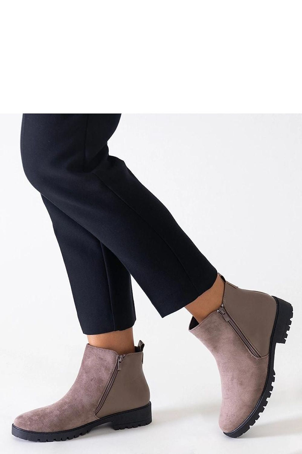  Scarpe con tacco model 204573 Solea 