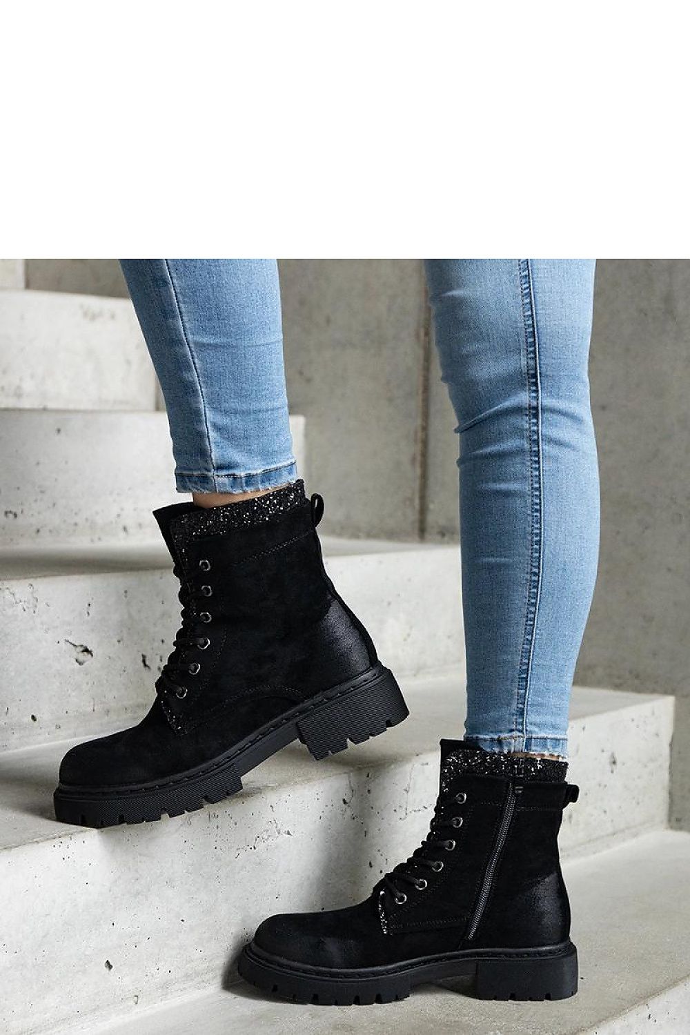  Scarpe con tacco model 204602 Solea 