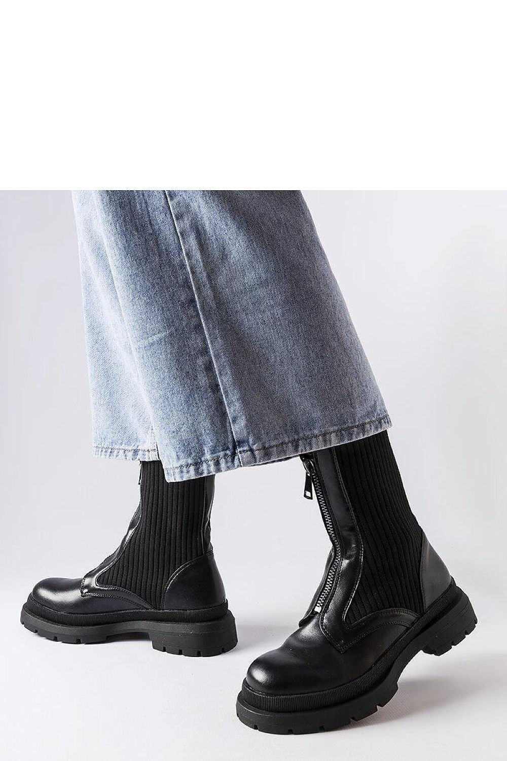  Scarpe con tacco model 204626 Solea 