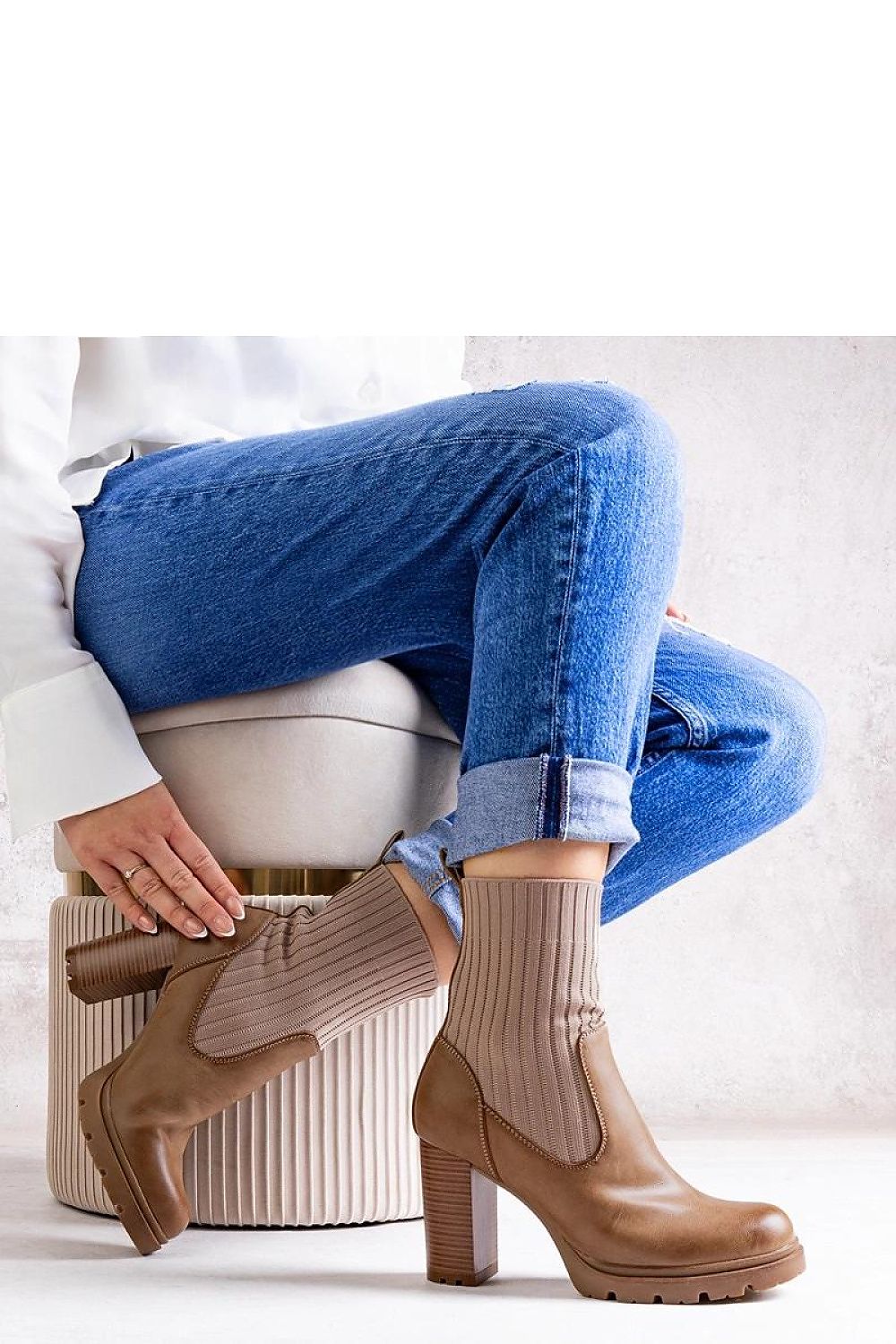  Scarpe con tacco model 205041 Solea 