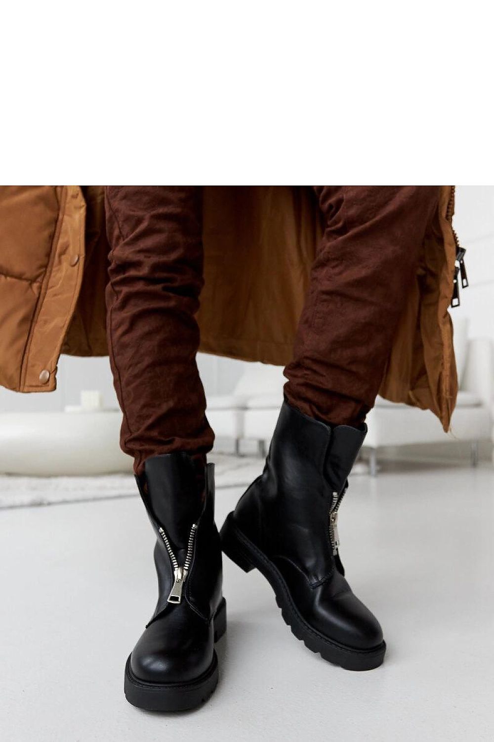  Scarpe con tacco model 205052 Solea 