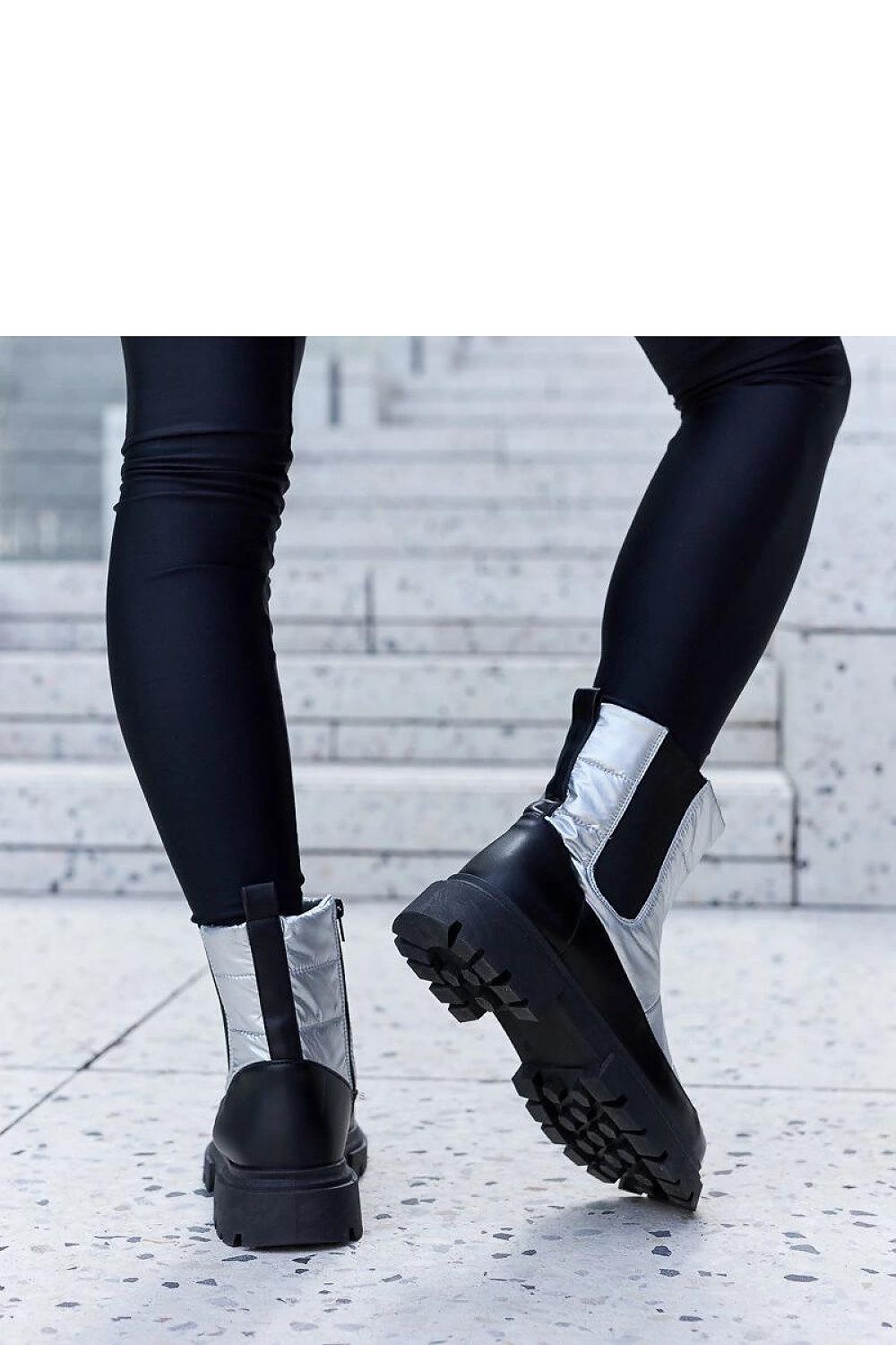  Scarpe con tacco model 205110 Solea 