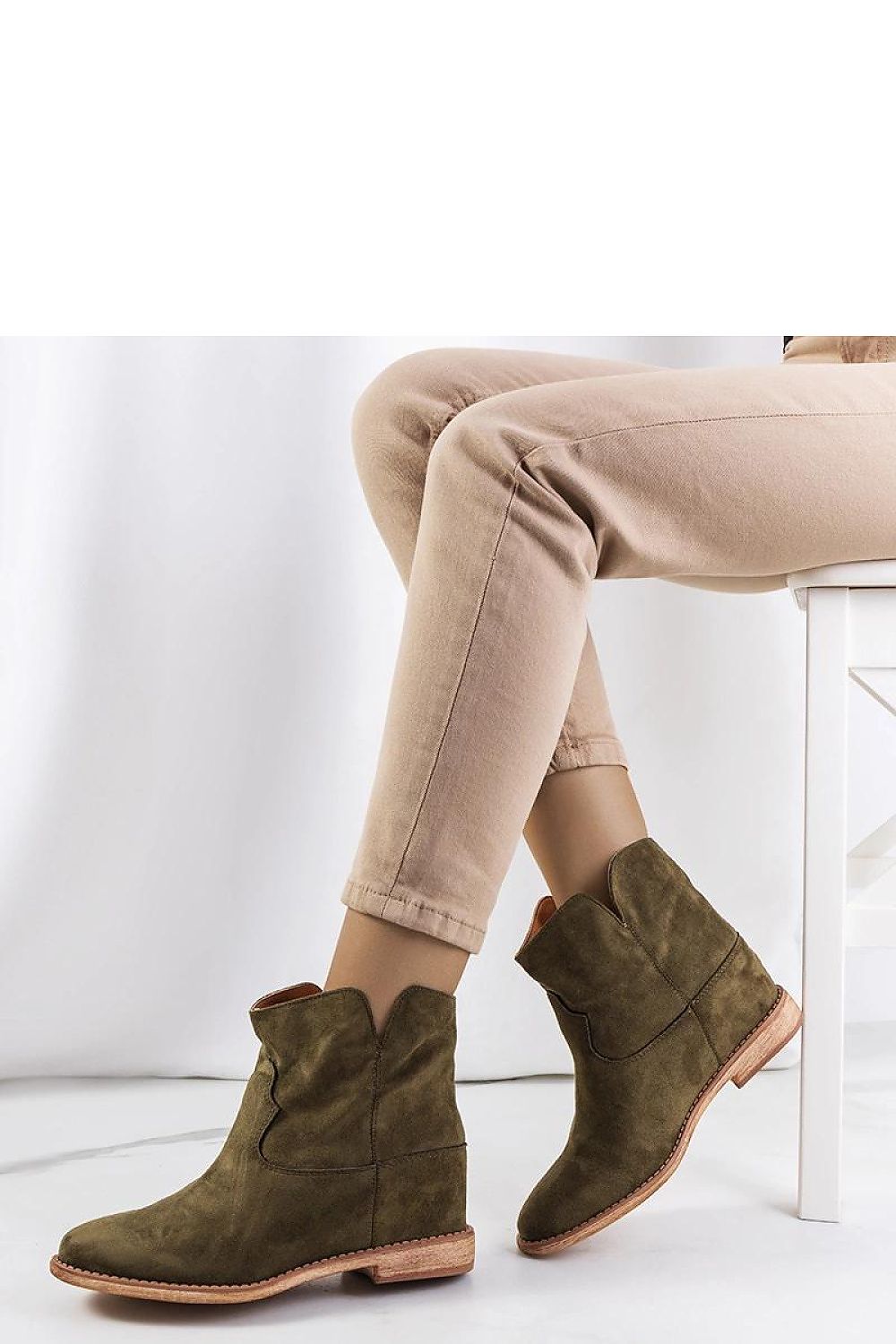  Scarpe con tacco model 205160 Solea 