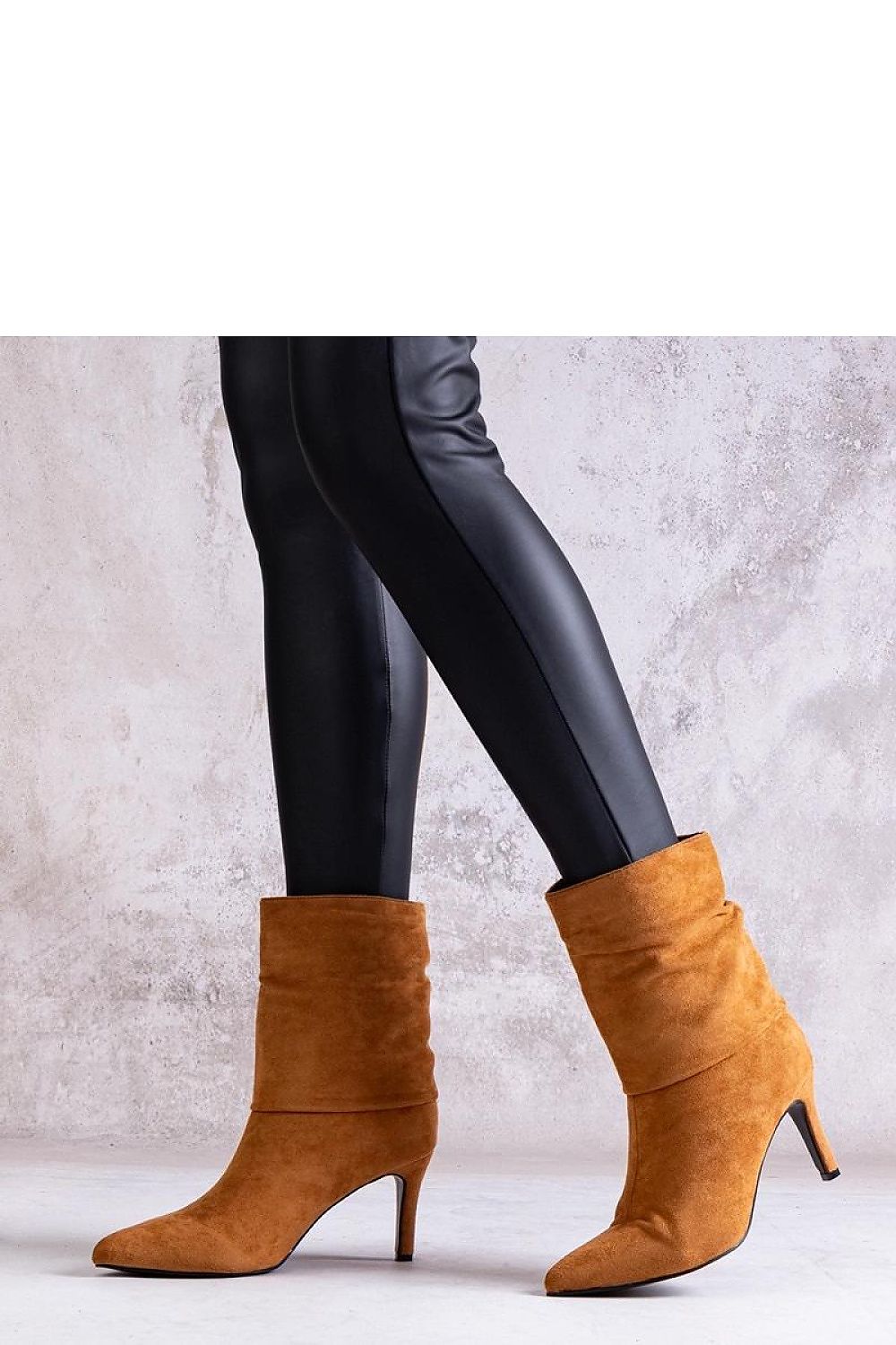  Scarpe con tacco model 205808 Solea 