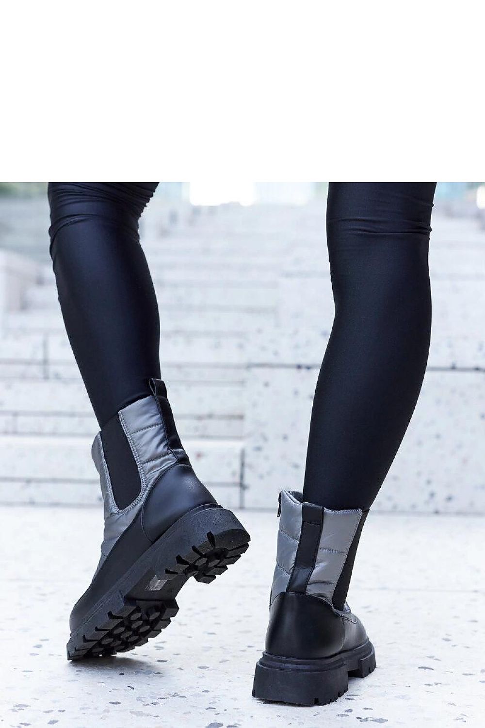  Scarpe con tacco model 205864 Solea 