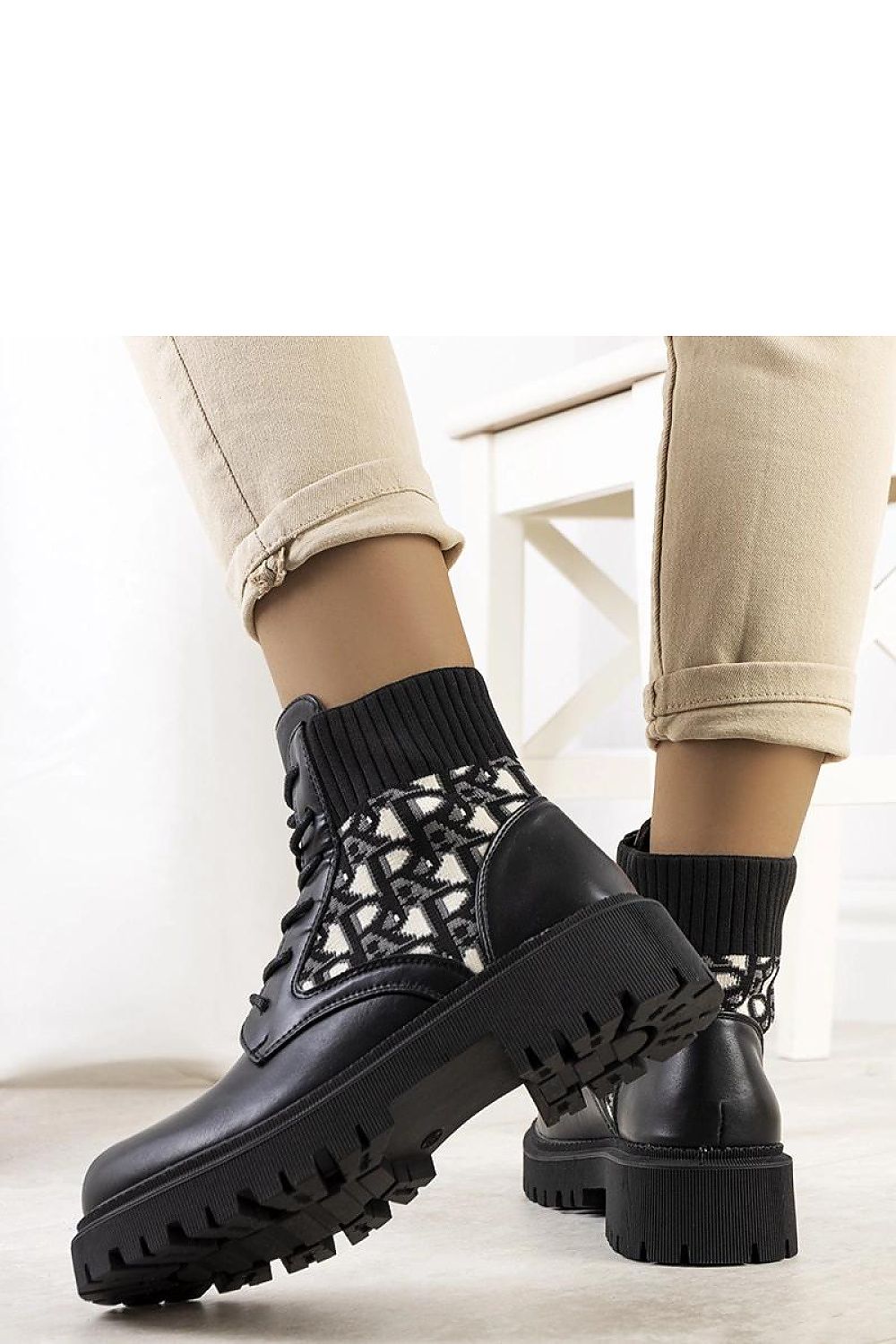  Scarpe con tacco model 205893 Solea 