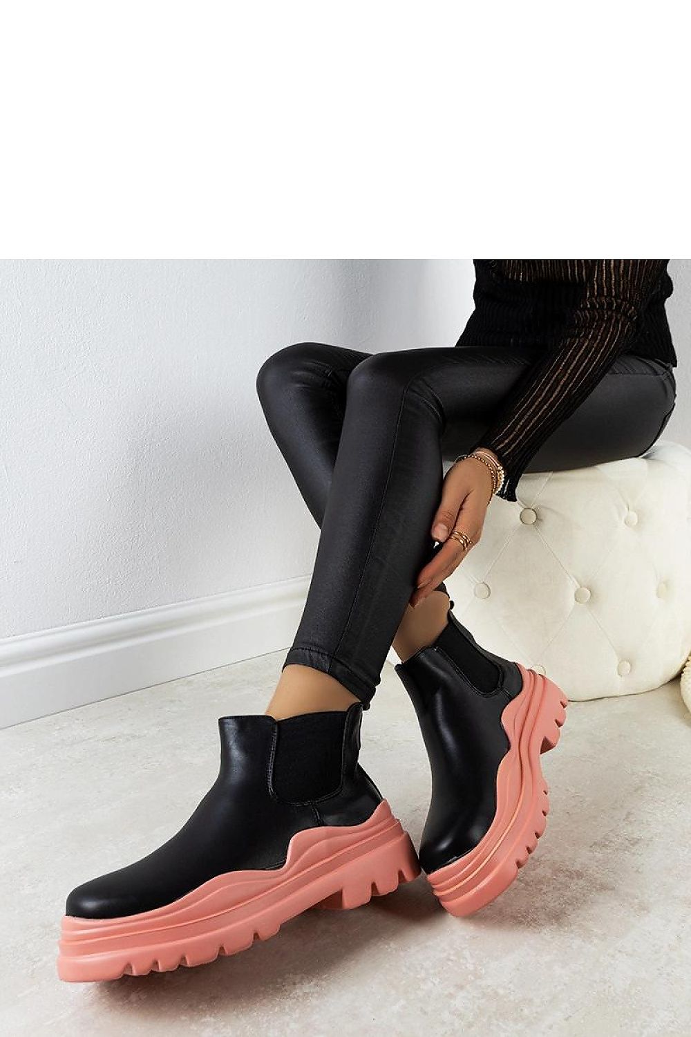  Scarpe con tacco model 205895 Solea 