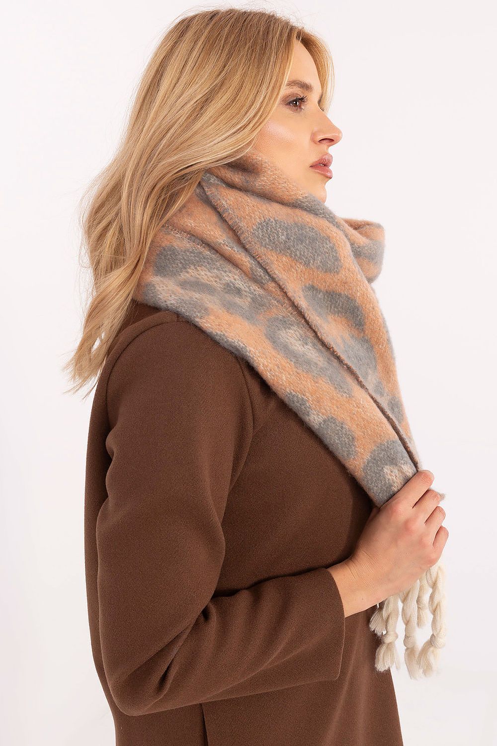  Scialle model 205964 AT 