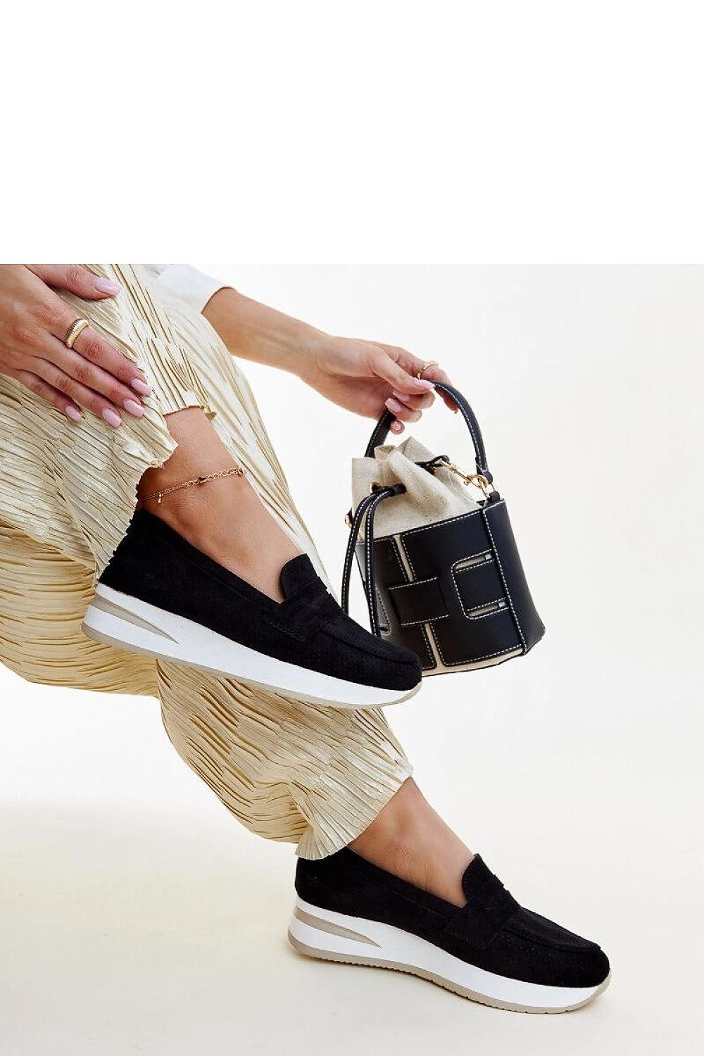  Scarpe model 206458 Solea 