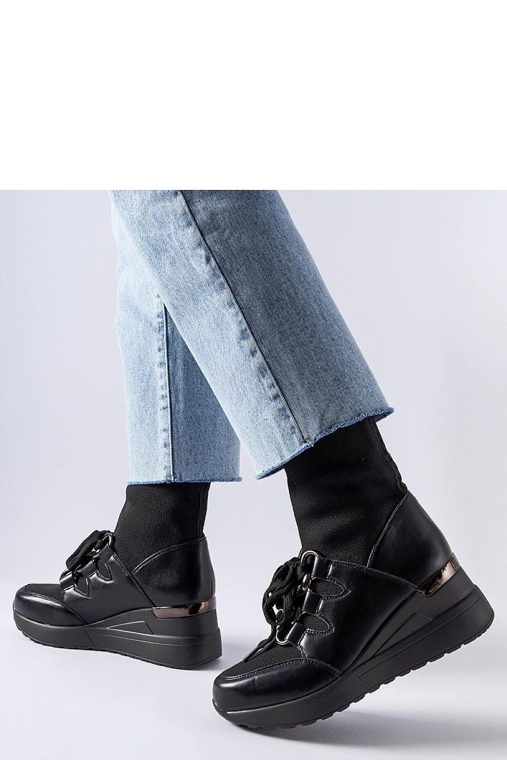  Scarpe con zeppa model 206574 Solea 