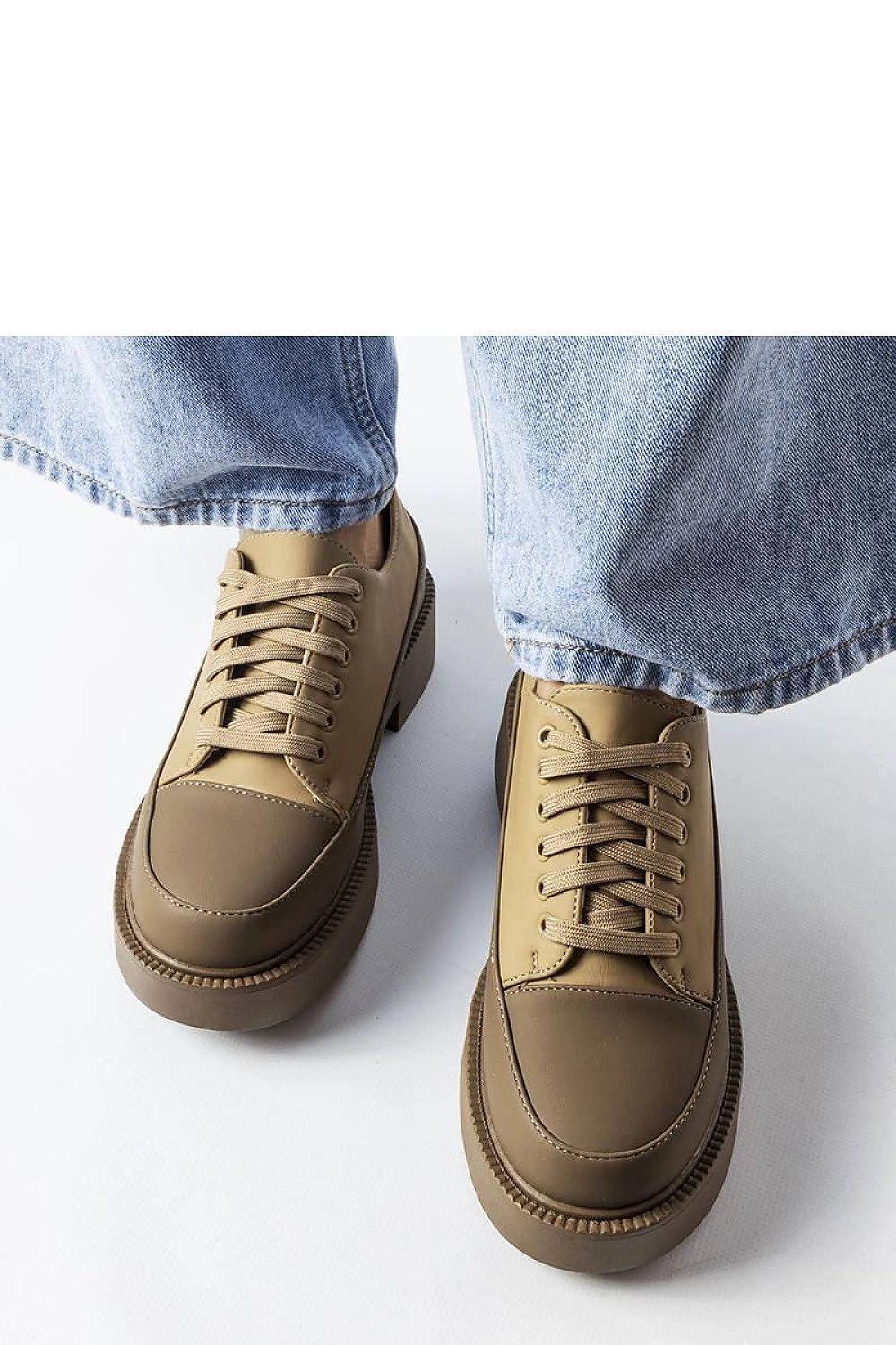  Scarpe model 207043 Solea 