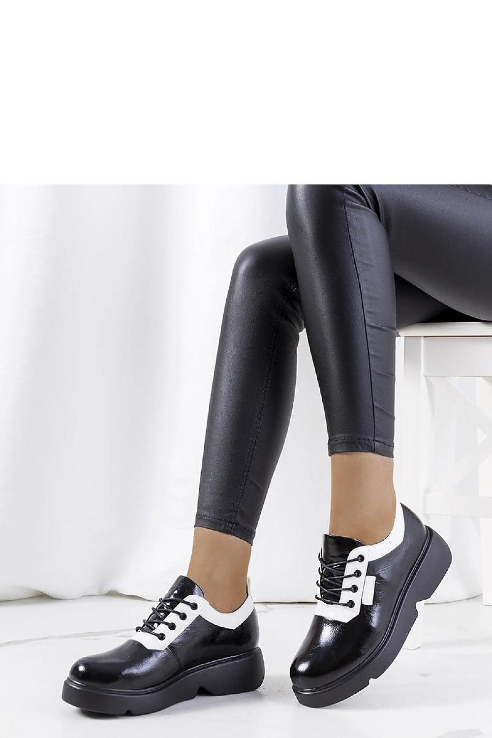  Scarpe model 207095 Solea 