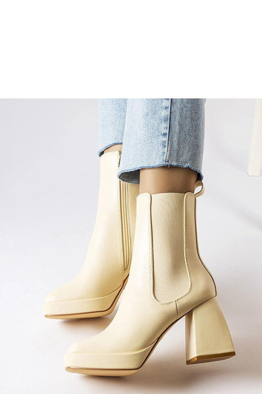  Scarpe con tacco model 207760 Solea 