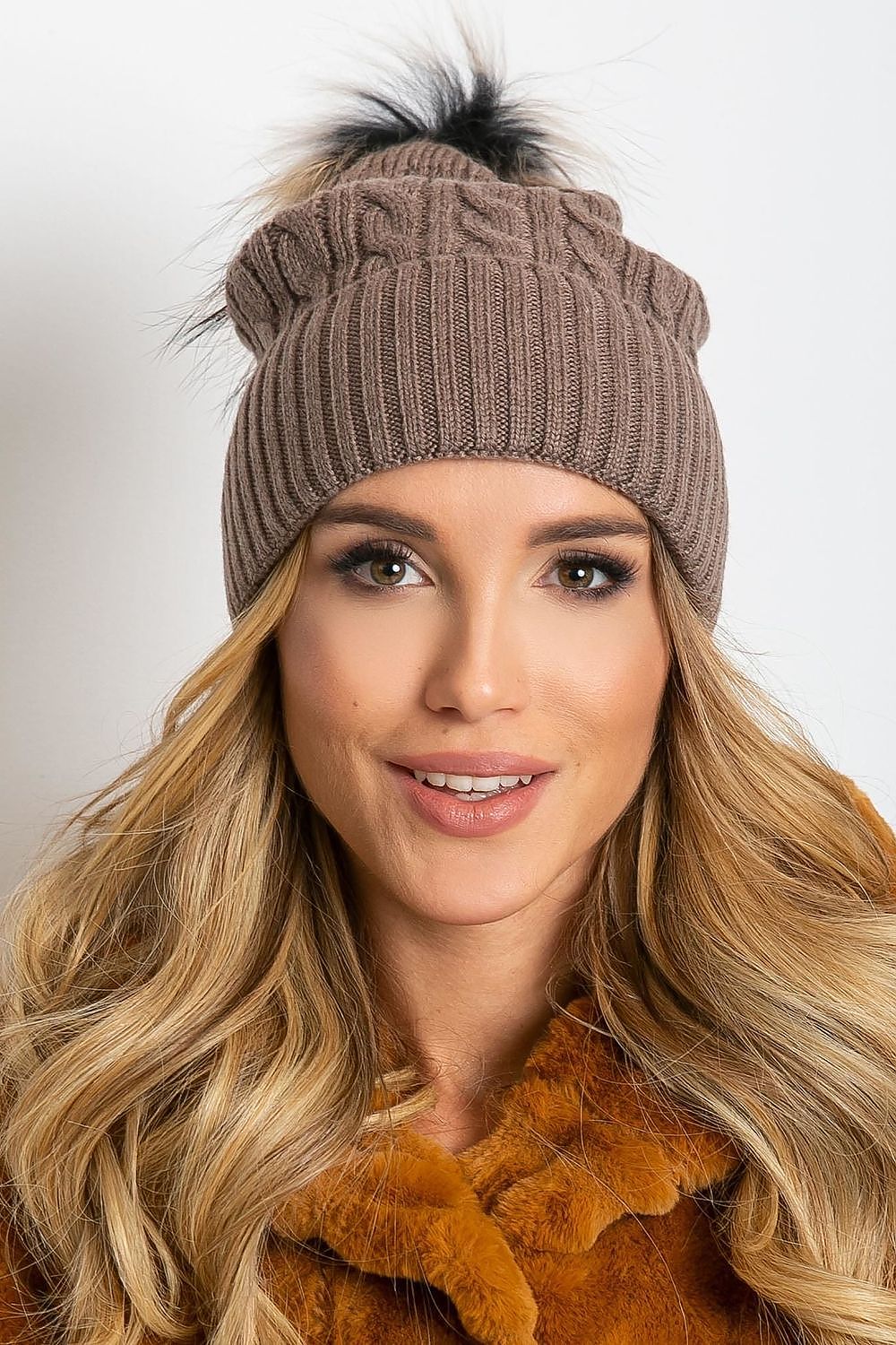  Cappello model 208258 AT 