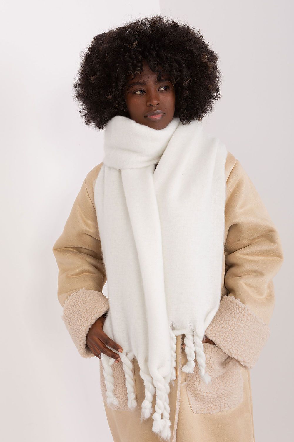  Scialle model 208270 AT 