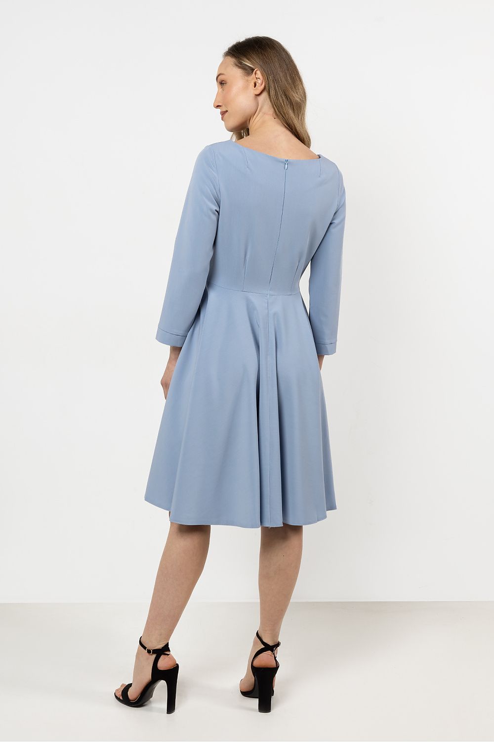  Vestito da giorno model 212240 awama 