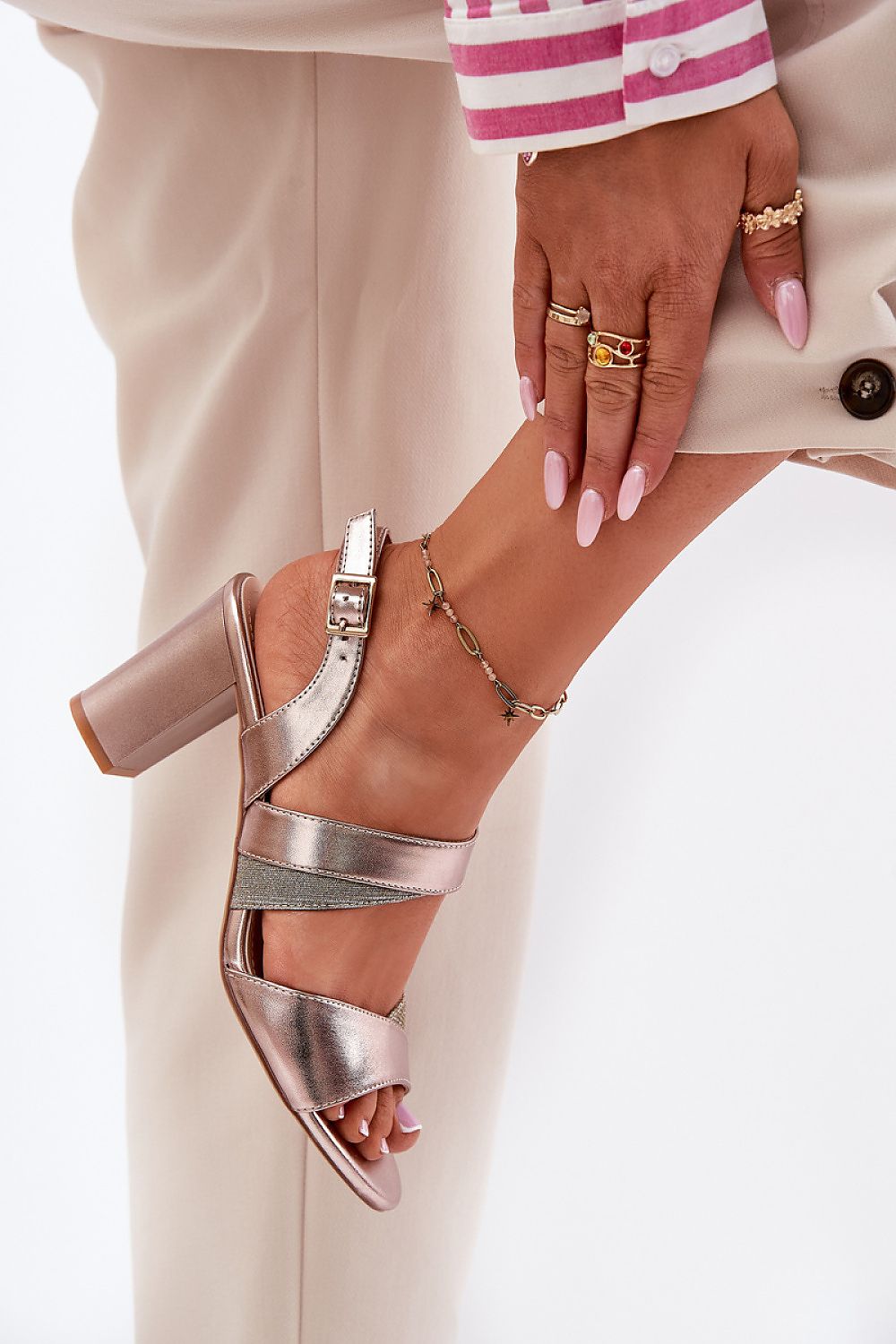  Sandali con tacco model 212909 Step in style 