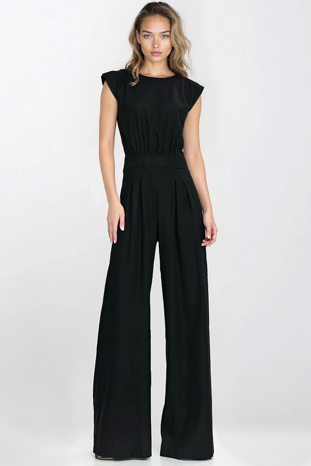  Tuta model 213981 Nife 