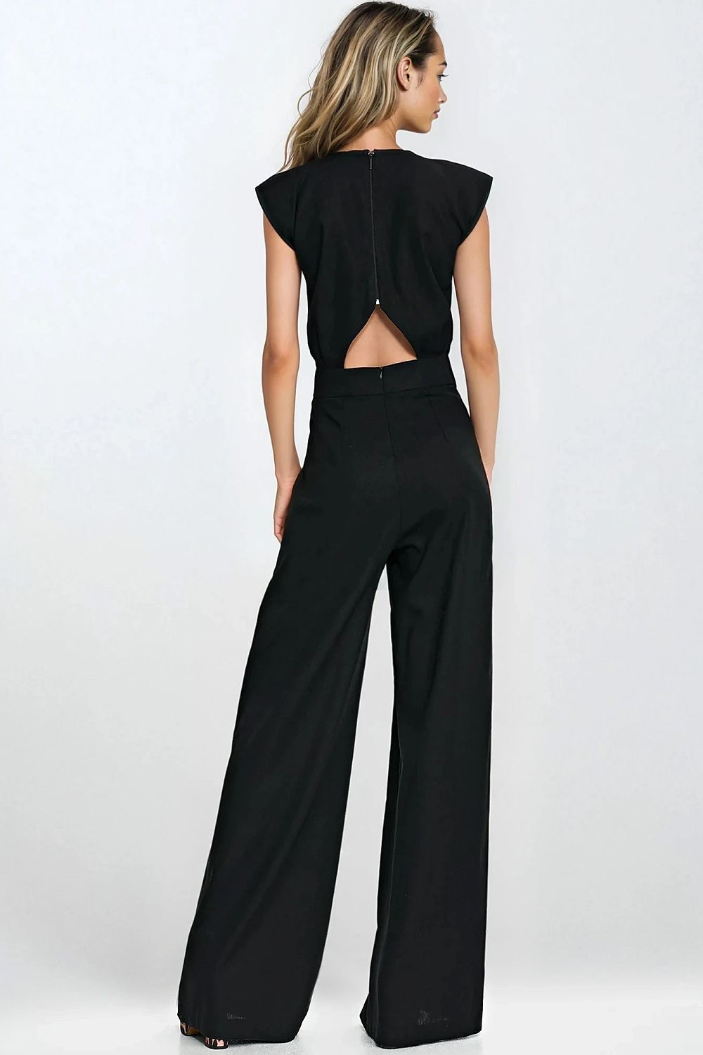  Tuta model 213981 Nife 