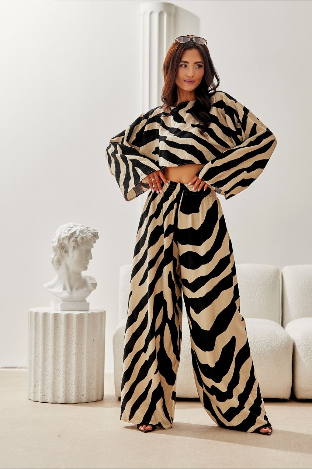  Pantaloni da donna model 214533 Roco Fashion 